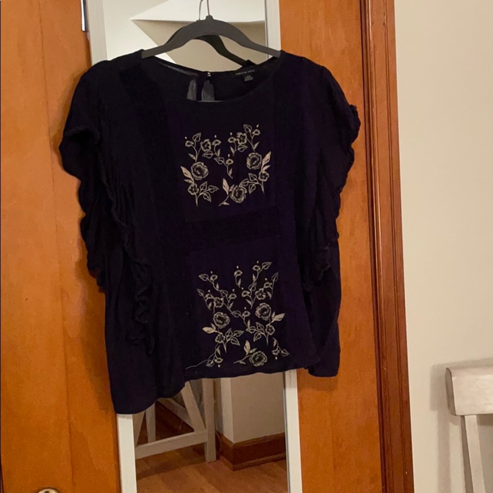 Flutter Sleeve AEO Top